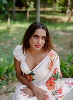 Celeb Mallu Shemale Direct&Video Service - Transsexual escort in Kochi Photo 10 of 10