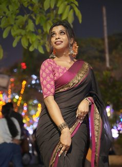 Celebrity Mallu Shemale - Acompañantes transexual in Kochi Photo 6 of 11