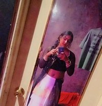 Celena - Transsexual escort in Colombo