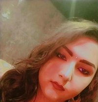 Celena - Transsexual escort in Colombo