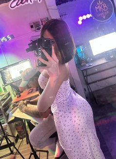 Celene - escort in Hong Kong Photo 6 of 9