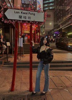 Celene - puta in Taipei Photo 8 of 9
