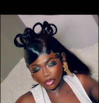 Celess - Transsexual escort in Accra
