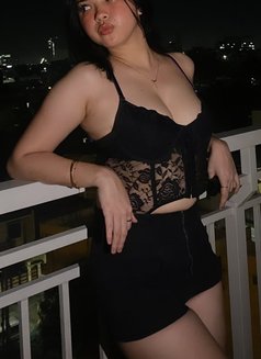 Celeste - companion in Okinawa Island Photo 3 of 5