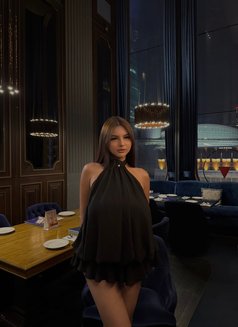 celeste 🇪🇸🇵🇭 - Transsexual escort in Manila Photo 7 of 18