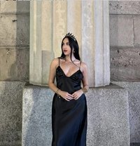 Celia - escort in Doha