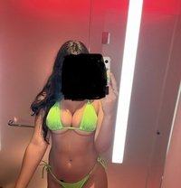 Celiane - escort in Paris