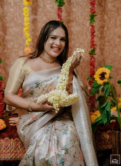 Gorgeous Top /Bottom Ts Hima Menon mallu - Transsexual escort in Kochi Photo 6 of 20