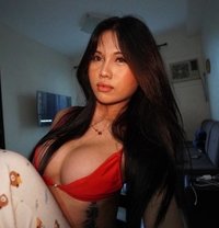 Celina - Transsexual escort in Manila