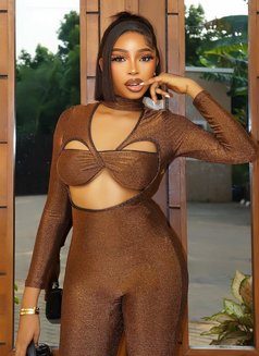 Celina - escort in Accra Photo 1 of 4