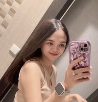 Celine - puta in Bali Photo 1 of 7