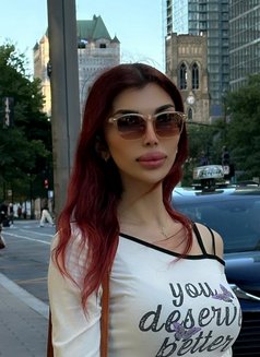 Celine - Transsexual escort in Montreal Photo 3 of 10