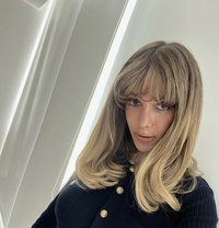 Céline - Transsexual escort in Paris