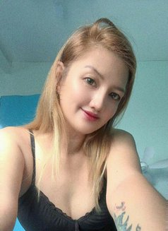 Celine - escort in Makati City Photo 12 of 12
