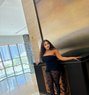 Celine Morgan - puta in Doha Photo 1 of 2