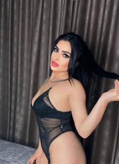 Celine سيلين - escort in Dubai Photo 7 of 10