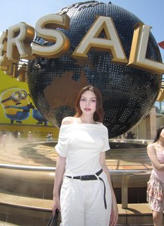 Celine - Transsexual escort in Bangkok Photo 16 of 18