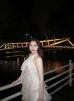 Celine - Transsexual escort in Singapore Photo 5 of 12