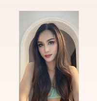 Celine Thailand - Acompañantes transexual in Riyadh Photo 5 of 5