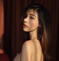Celinezeen - Transsexual escort in Bangkok