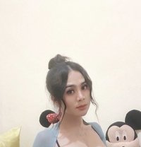 Celline Queen - Transsexual escort in Jakarta