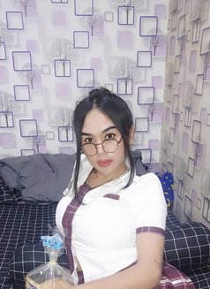 Celline Queen Ladyboy Top Jakarta - Acompañantes transexual in Jakarta Photo 3 of 4