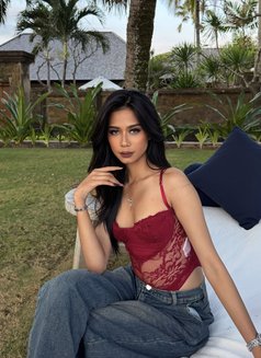 Celline YOUNG and SKINNY GIRL - escort in Bali Photo 3 of 10