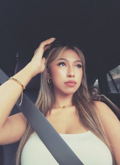 Cellinee - escort in Bali Photo 1 of 5