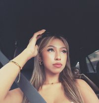 Cellinee - escort in Bali
