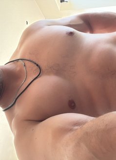 Cello - Male escort in Johannesburg Photo 1 of 3