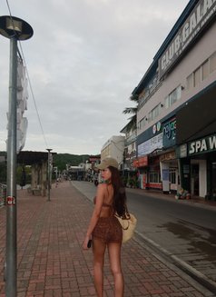 Celyn (just arrived!) - escort in Bangkok Photo 11 of 12