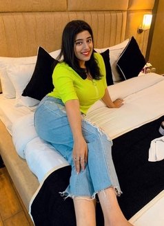 Cem Show + Realme Available - escort in Bangalore Photo 1 of 1