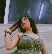 Rina - escort in Malappuram