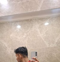 Cenar - Male escort in New Delhi