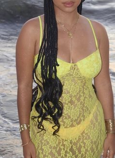 Cendra - escort in Mauritius Photo 1 of 3