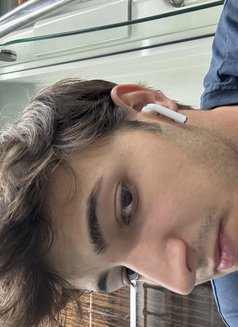 Cenk Koçak - Male escort in İstanbul Photo 8 of 21