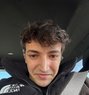 Cenk Koç - Male escort in İstanbul Photo 1 of 9