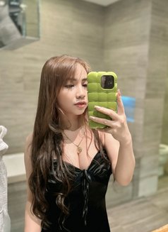 Cersei - escort in Makati City Photo 1 of 8