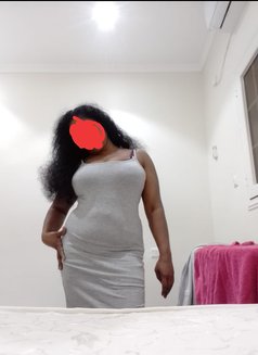 Certified Ayurvedic Massage Therapist - escort in Colombo Photo 6 of 8