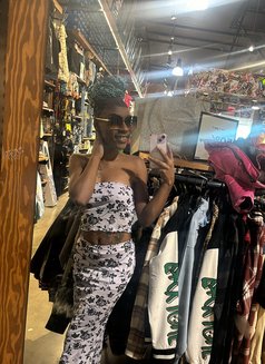 Ceto - companion in Dubai Photo 5 of 11