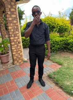 Cfisaw - Acompañantes masculino in Johannesburg Photo 2 of 4