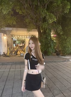 Cha Em 🇹🇭 - Transsexual escort in Bangkok Photo 27 of 28