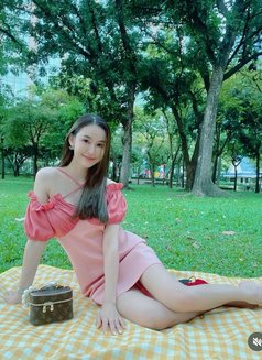 Cha - adult performer in Hong Kong Photo 5 of 10