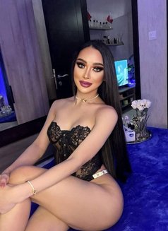 Meme 7.8 couple - Transsexual escort in Al Manama Photo 13 of 16