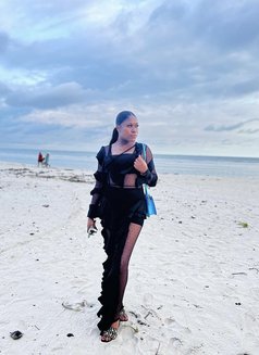 Chacha - puta in Lagos, Nigeria Photo 2 of 4