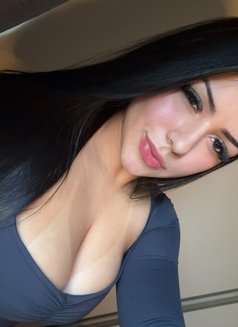 Chaem Choi - escort in Noida Photo 5 of 6