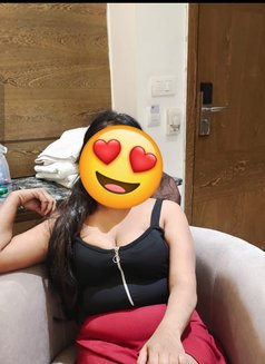 Chahat Bigg Boobs Bhabhi - puta in Gurgaon Photo 5 of 5