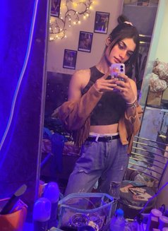 Chahat Chaudhary - Acompañantes transexual in Gurgaon Photo 13 of 18
