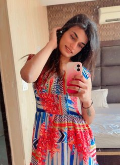 Chahat Chaudhary - Acompañantes transexual in Gurgaon Photo 2 of 11
