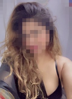 Chahat (Gfe/independent) ORIGINAL AC - escort in Dubai Photo 4 of 9